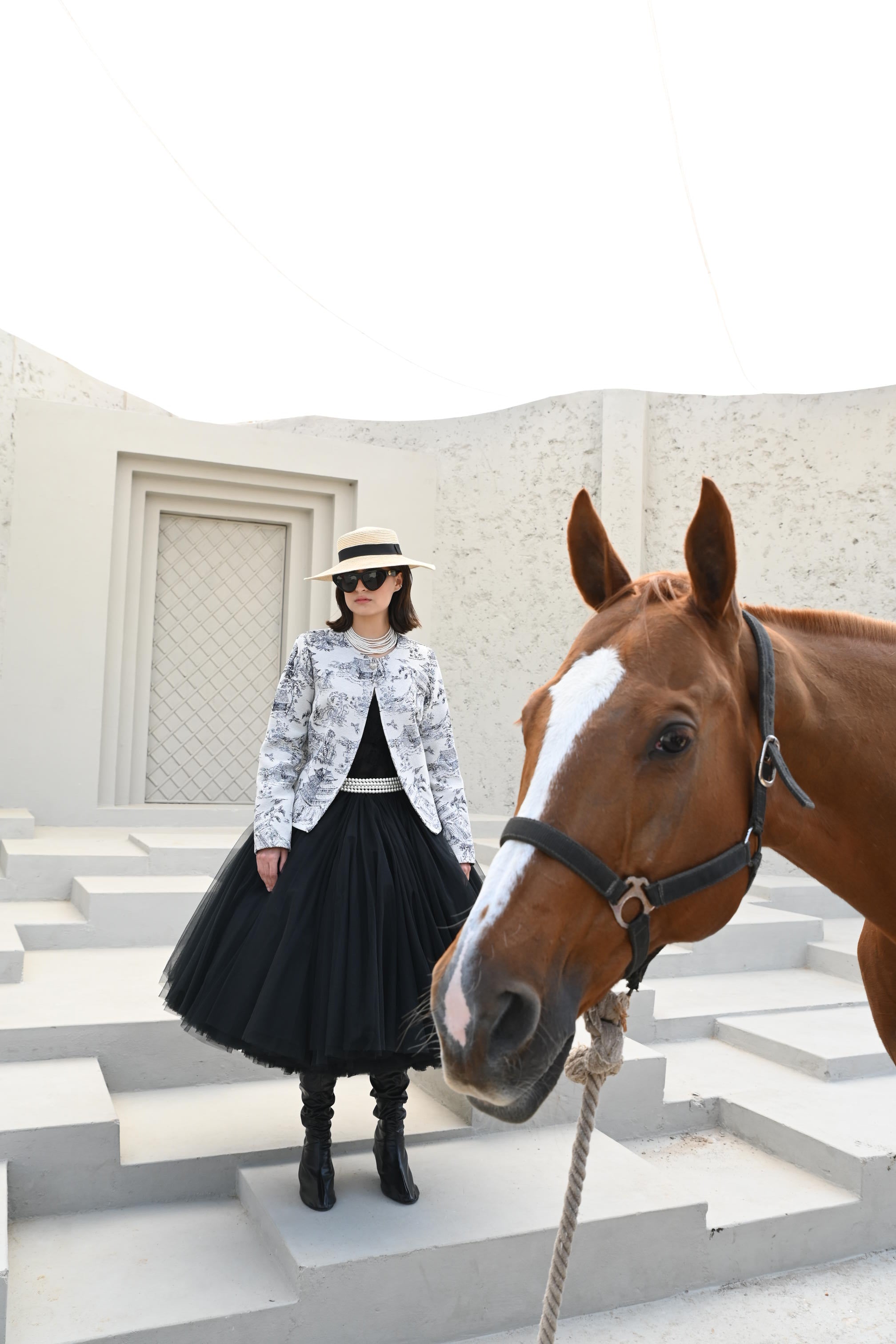 Fitted Asian Village Jacquard Jacket